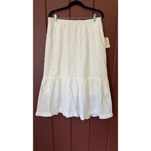 NWT St. John's Bay White Eyelet Midi Skirt (L)